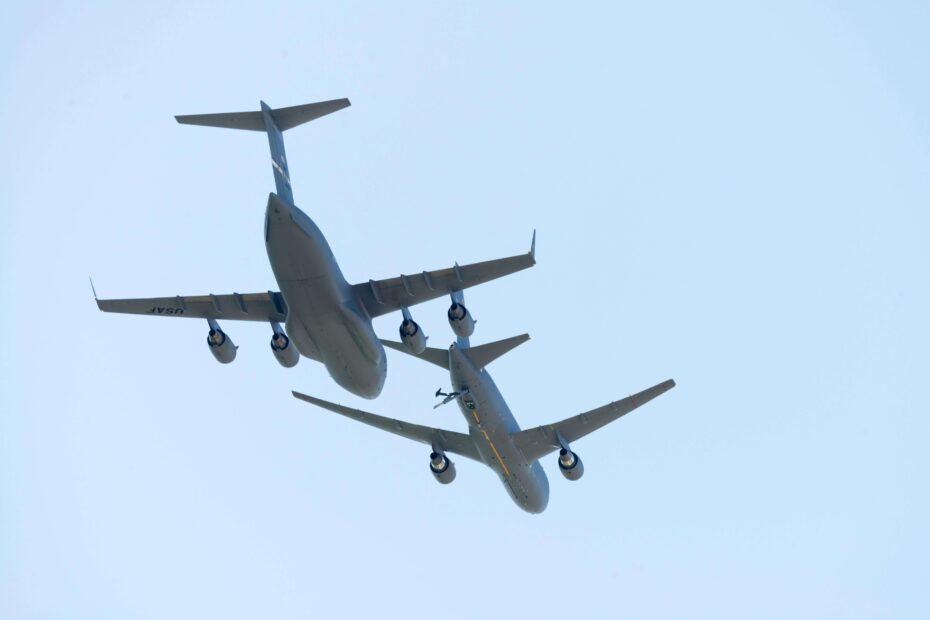 El crecimiento de los viajes aéreos está impulsado por la caída de los precios de los billetes